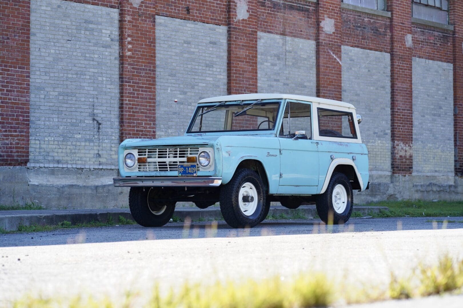 1967 Ford Bronco 4x4 - Image 5