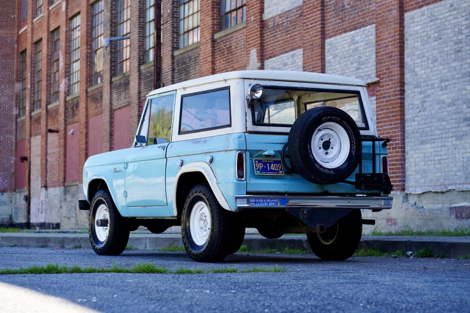1967 Ford Bronco 4x4 - Image 7