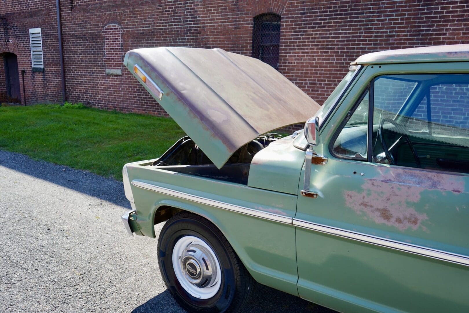 1969 Ford F-250 Pickup - Image 32