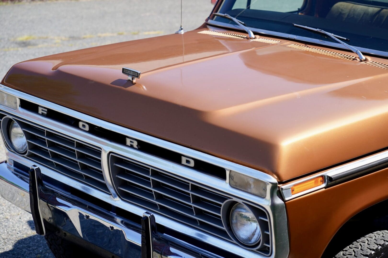 1975 Ford F-250 Custom 4x4 Highboy Explorer - Image 22