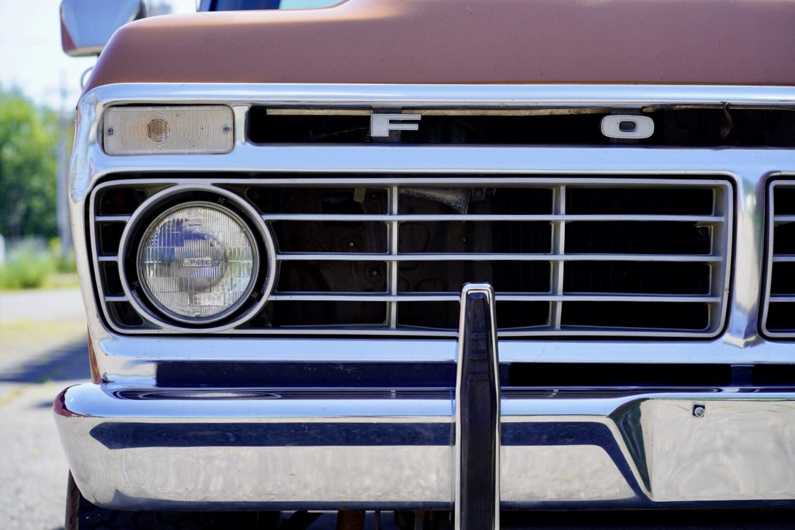 1975 Ford F-250 Custom 4x4 Highboy Explorer - Image 24