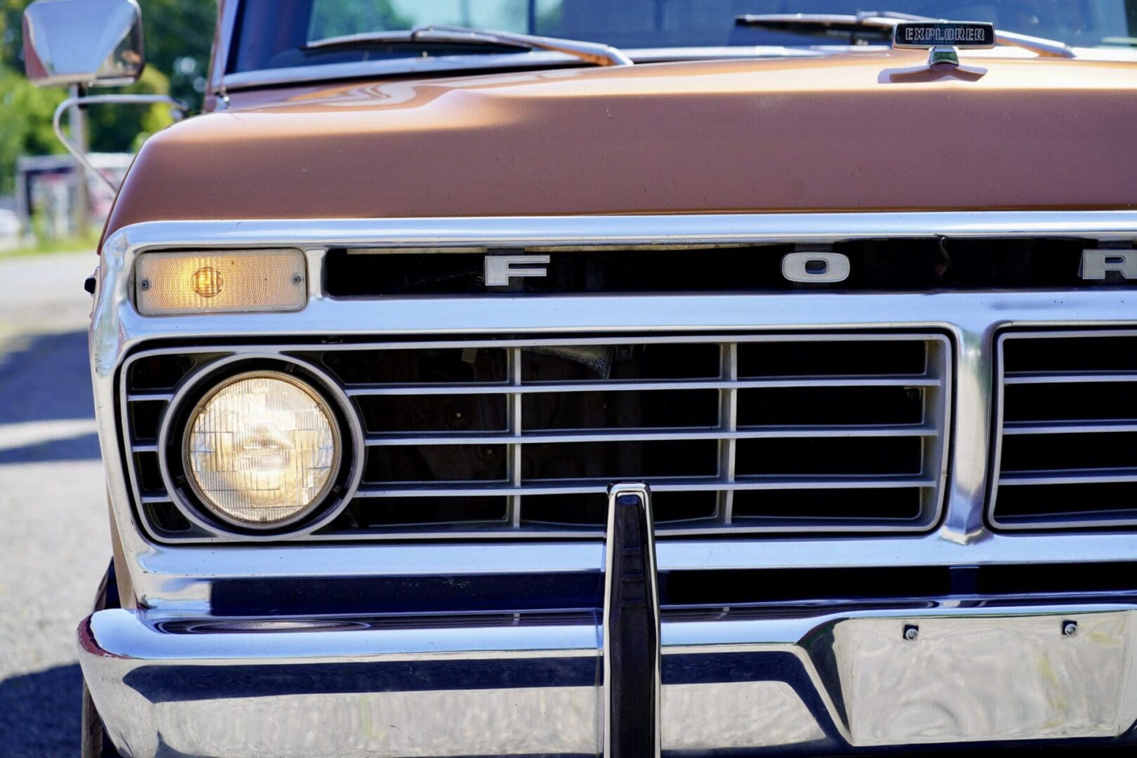 1975 Ford F-250 Custom 4x4 Highboy Explorer - Image 26