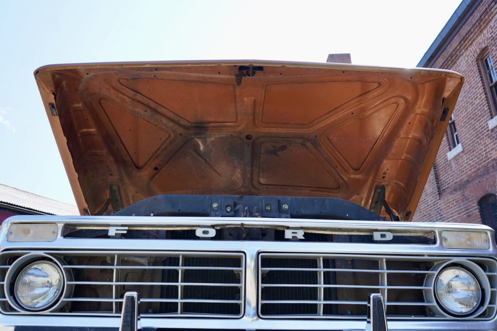 1975 Ford F-250 Custom 4x4 Highboy Explorer - Image 63